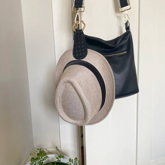 MAGNETIC TEARDROP HAT CLIP