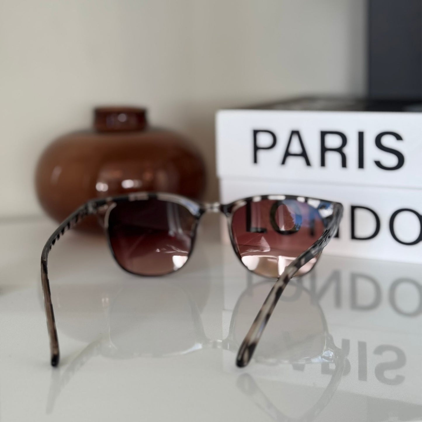 WOMEN'S SUNGLASSES