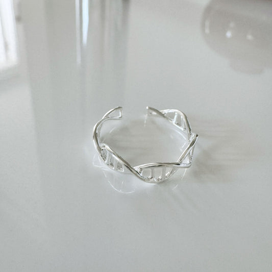STERLING SILVER DNA RING