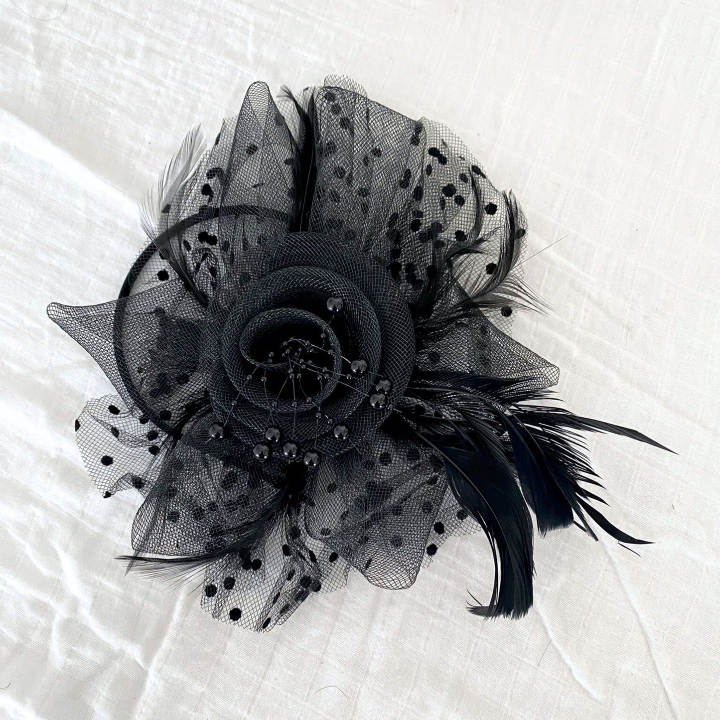 POLKA DOT VEIL FASCINATOR