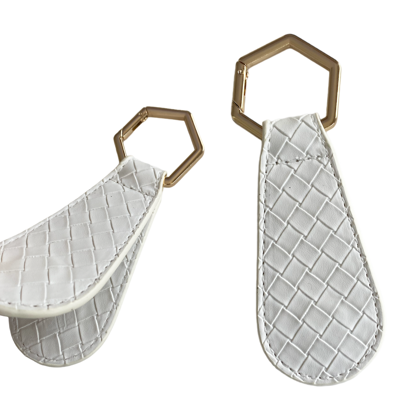 MAGNETIC TEARDROP HAT CLIP
