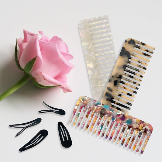 ON-THE-GO COMB