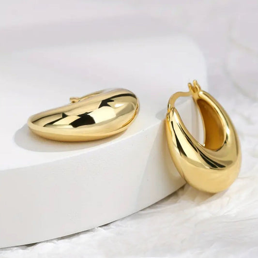GOLD CHUNKY HOOP EARRINGS